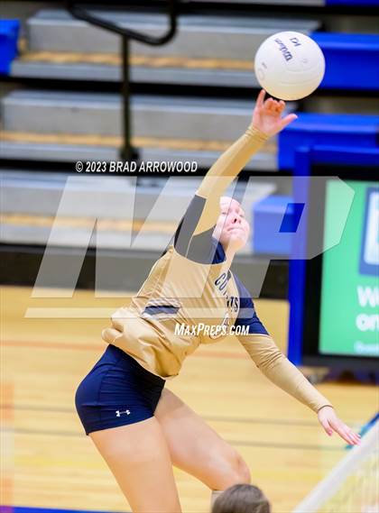 Thumbnail 3 in Cuthbertson @ Lake Norman photogallery.