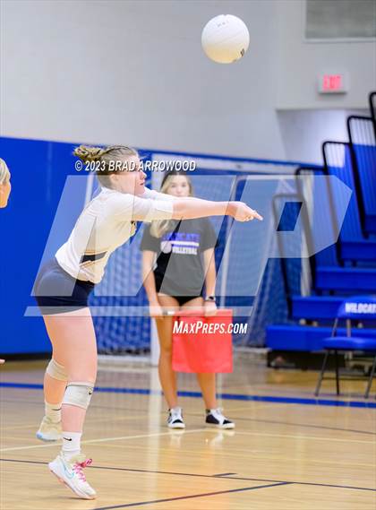 Thumbnail 2 in Cuthbertson @ Lake Norman photogallery.