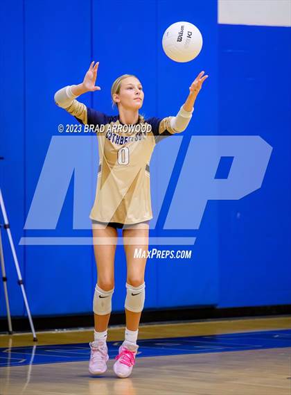 Thumbnail 2 in Cuthbertson @ Lake Norman photogallery.