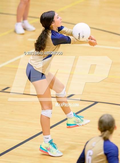 Thumbnail 3 in Cuthbertson @ Lake Norman photogallery.