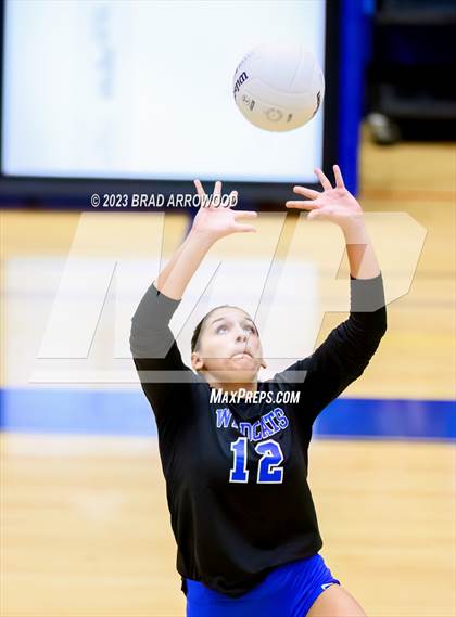 Thumbnail 1 in Cuthbertson @ Lake Norman photogallery.