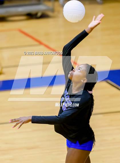 Thumbnail 2 in Cuthbertson @ Lake Norman photogallery.