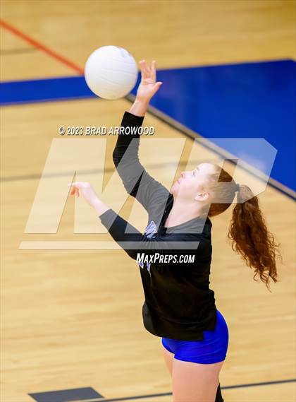 Thumbnail 3 in Cuthbertson @ Lake Norman photogallery.
