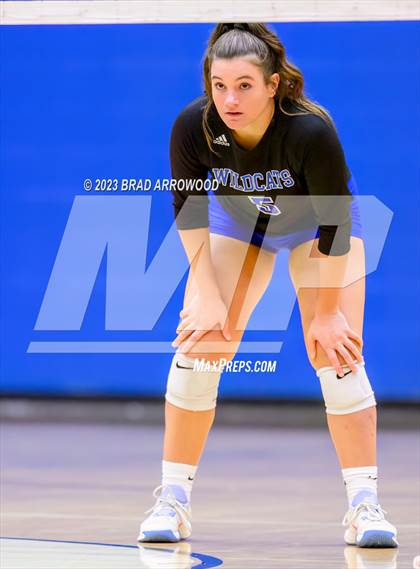 Thumbnail 1 in Cuthbertson @ Lake Norman photogallery.