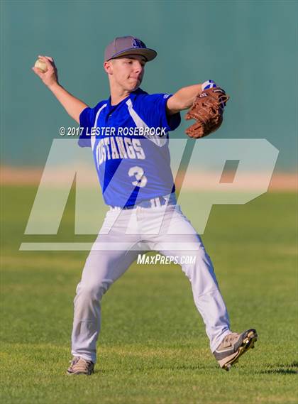 Thumbnail 1 in Warren @ Jay photogallery.
