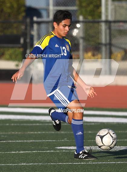 Thumbnail 3 in Fullerton @ Valencia photogallery.