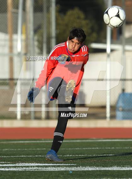 Thumbnail 2 in Fullerton @ Valencia photogallery.