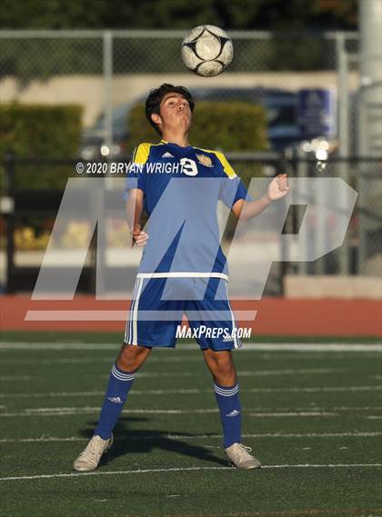 Thumbnail 3 in Fullerton @ Valencia photogallery.