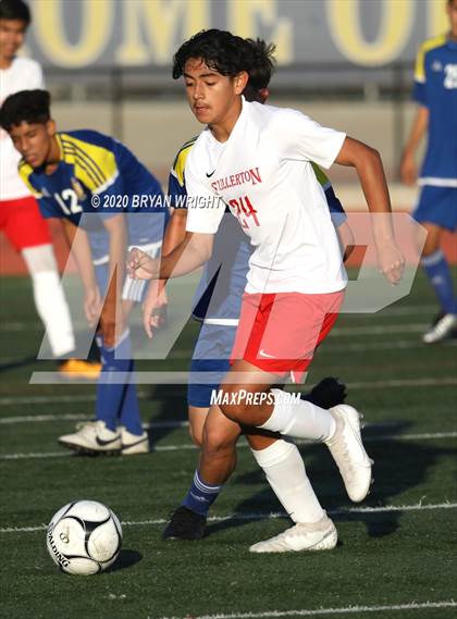 Thumbnail 2 in Fullerton @ Valencia photogallery.