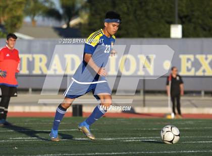 Thumbnail 3 in Fullerton @ Valencia photogallery.