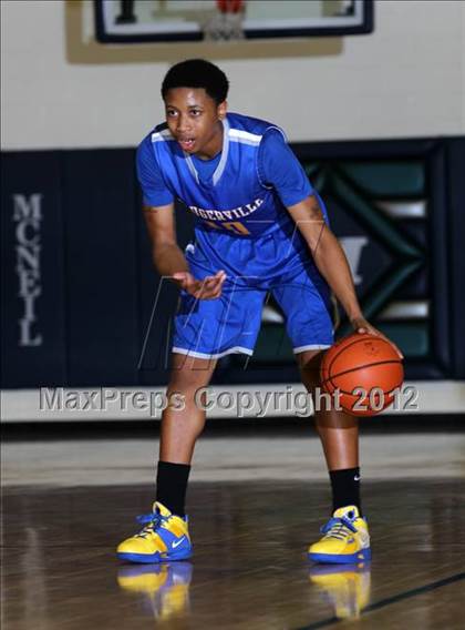 Thumbnail 2 in McNeil vs. Pflugerville photogallery.