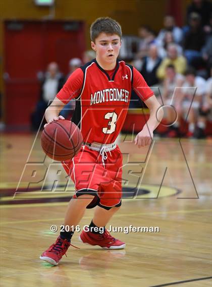 Thumbnail 1 in Montgomery @ Cardinal Newman photogallery.
