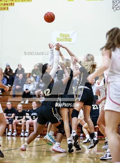 Thumbnail 3 in Inglemoor @ Newport - Bellevue photogallery.