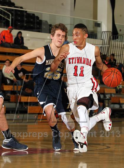 Thumbnail 1 in La Costa Canyon vs Etiwanda (SoCal Shootout) photogallery.