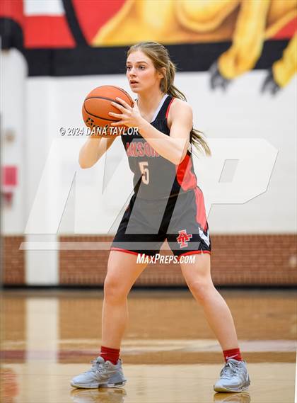 Thumbnail 1 in Nocona vs. Anson (UIL 2A Region II Bi-District Championship) photogallery.