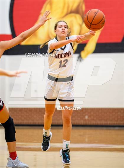 Thumbnail 1 in Nocona vs. Anson (UIL 2A Region II Bi-District Championship) photogallery.