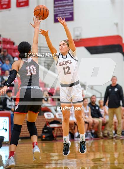 Thumbnail 3 in Nocona vs. Anson (UIL 2A Region II Bi-District Championship) photogallery.