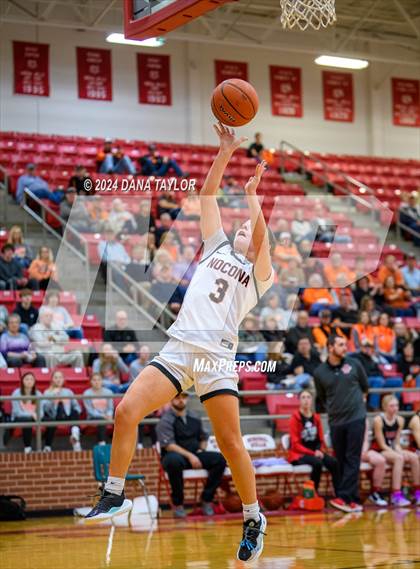 Thumbnail 1 in Nocona vs. Anson (UIL 2A Region II Bi-District Championship) photogallery.