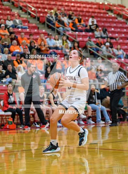 Thumbnail 3 in Nocona vs. Anson (UIL 2A Region II Bi-District Championship) photogallery.