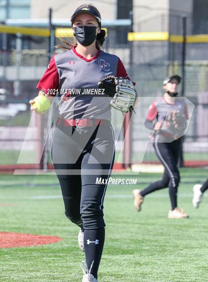 Thumbnail 2 in Oaks Christian vs. El Camino Real photogallery.