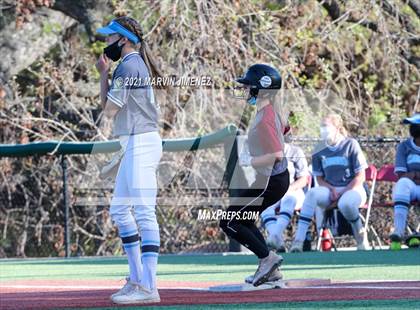 Thumbnail 1 in Oaks Christian vs. El Camino Real photogallery.