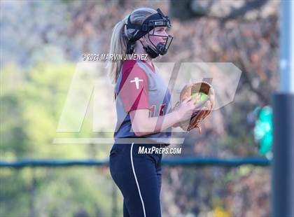 Thumbnail 2 in Oaks Christian vs. El Camino Real photogallery.