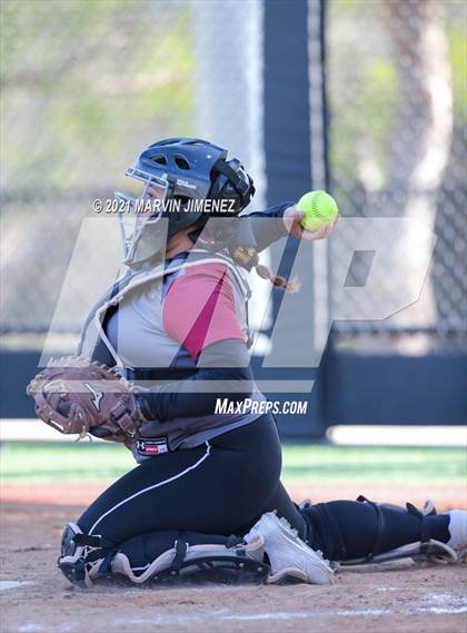Thumbnail 1 in Oaks Christian vs. El Camino Real photogallery.