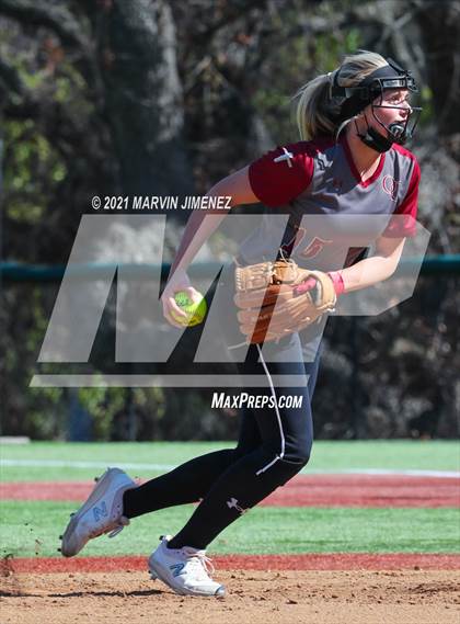 Thumbnail 3 in Oaks Christian vs. El Camino Real photogallery.