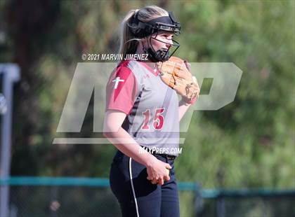 Thumbnail 1 in Oaks Christian vs. El Camino Real photogallery.