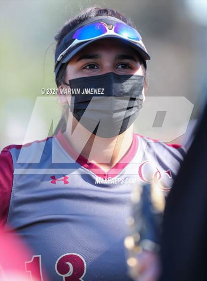 Thumbnail 1 in Oaks Christian vs. El Camino Real photogallery.