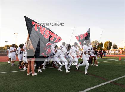 Thumbnail 3 in Tustin @ Foothill photogallery.