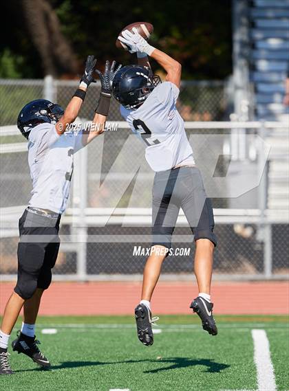 Thumbnail 3 in Archbishop Mitty @ Acalanes photogallery.