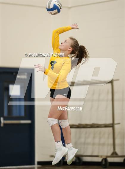 Thumbnail 3 in Burley vs Bonneville (4A State Tourn.) photogallery.