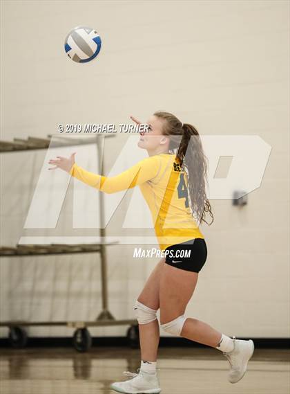 Thumbnail 1 in Burley vs Bonneville (4A State Tourn.) photogallery.