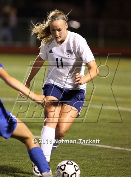 Thumbnail 2 in Kapaun Mt Carmel vs Mill Valley (KSHSAA 5A Semifinal) photogallery.