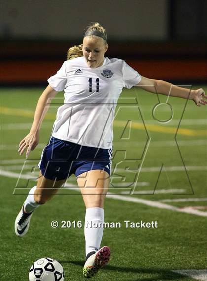 Thumbnail 3 in Kapaun Mt Carmel vs Mill Valley (KSHSAA 5A Semifinal) photogallery.