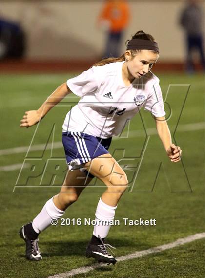 Thumbnail 2 in Kapaun Mt Carmel vs Mill Valley (KSHSAA 5A Semifinal) photogallery.
