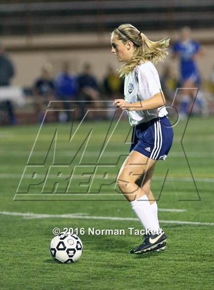 Thumbnail 1 in Kapaun Mt Carmel vs Mill Valley (KSHSAA 5A Semifinal) photogallery.