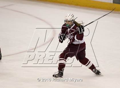 Thumbnail 3 in Hanover vs. Berlin (NHIAA D1 Final) photogallery.