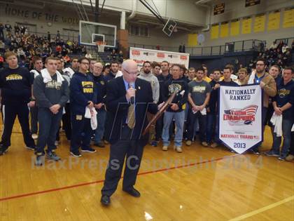 Thumbnail 2 in JV: Clarkston TOC Ceremony photogallery.