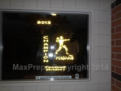 Thumbnail 2 in JV: Clarkston TOC Ceremony photogallery.