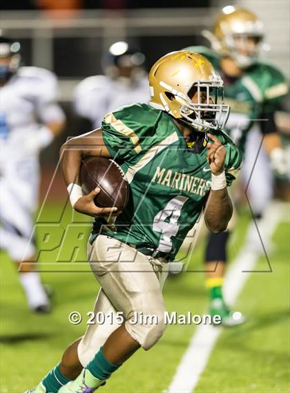 Thumbnail 3 in Hercules @ Moreau Catholic (CIF-NCS D4 Playoffs) photogallery.