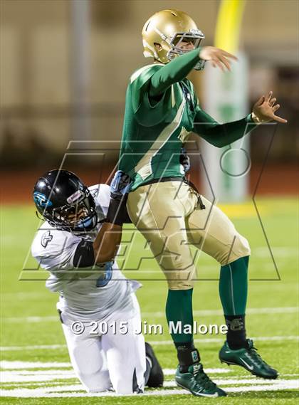 Thumbnail 1 in Hercules @ Moreau Catholic (CIF-NCS D4 Playoffs) photogallery.