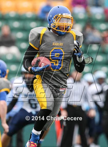 Thumbnail 1 in Indian River vs. Irondequoit (NYSPHSAA Class A Semifinal) photogallery.