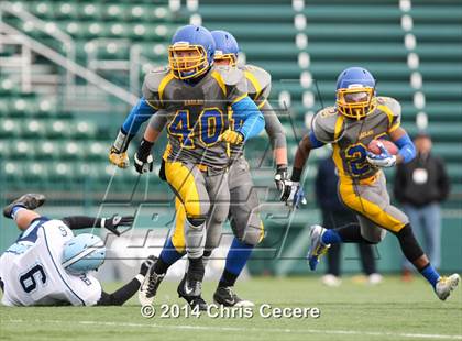 Thumbnail 2 in Indian River vs. Irondequoit (NYSPHSAA Class A Semifinal) photogallery.