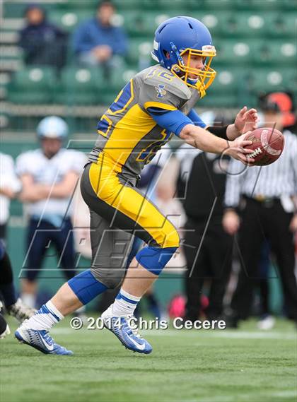 Thumbnail 3 in Indian River vs. Irondequoit (NYSPHSAA Class A Semifinal) photogallery.