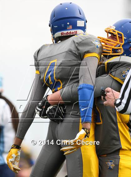 Thumbnail 1 in Indian River vs. Irondequoit (NYSPHSAA Class A Semifinal) photogallery.