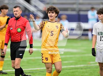 Thumbnail 2 in Walsh Jesuit vs. Aurora (OHSAA D1 District Final) photogallery.