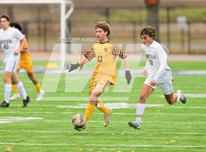 Thumbnail 3 in Walsh Jesuit vs. Aurora (OHSAA D1 District Final) photogallery.