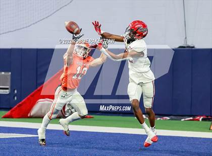 Thumbnail 3 in Rockwall vs. Cedar Hill (Jerry Jones Classic) photogallery.